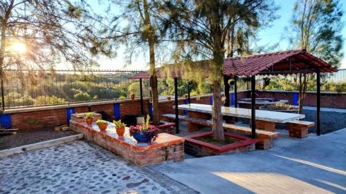 Cuauhtemoc Ski Chalet | Rancho Miralava Montitlan