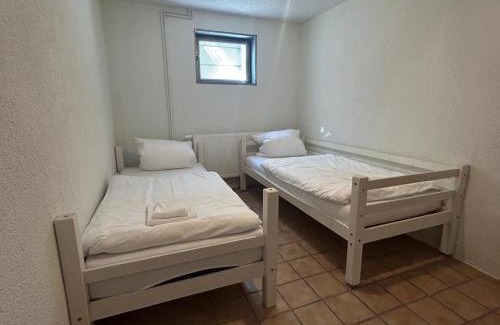 Trossingen Apartment | RANGE Monteurswohnung Parkplatz WLAN 1-5 P