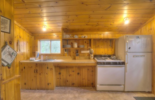 Rangeley House | Rangeley Manor 8 | Shared Water Access to Rangeley Lake