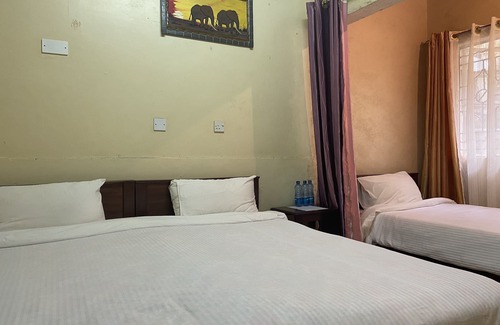 Kiamuturi Cabin | Ranges View Lodge