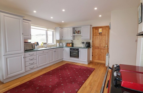 Donegal House | RANNY ROE, pet friendly, with open fire in Portsalon, County Donegal