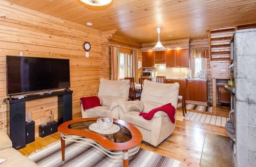 Kylanlahti House | Rantakumpu by Interhome