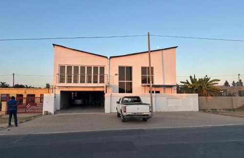 Polokwane Bed & Breakfast | RANTI Guest House