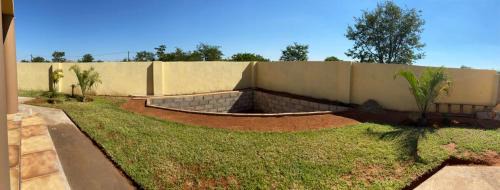 Central House | Ranzi Court