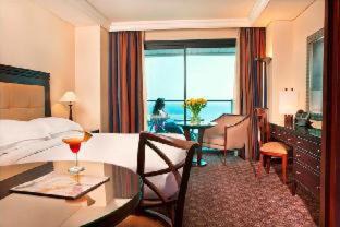 Beirut Apartment | Raouche Arjaan by Rotana