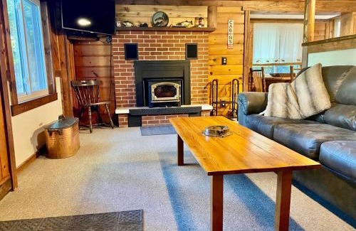 Rapid City House | Rapid River Classic cottage