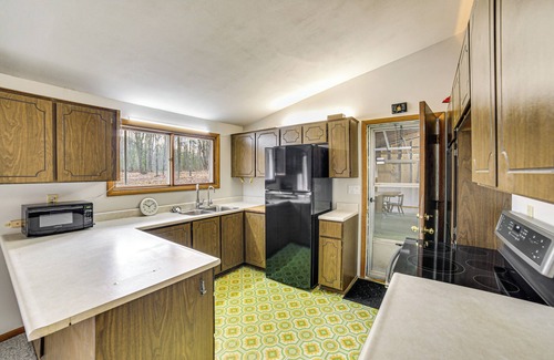 Rapid River House | Rapid River Retreat on 7 Acres w/Private Lake