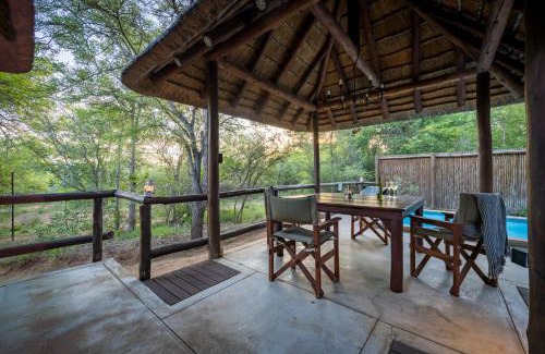 Hoedspruit Ski Chalet | Raptors Lodge