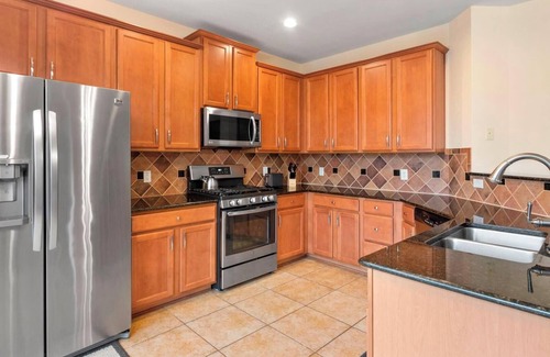 Lewisville House | Rare 3 Story Townhouse with Private Yard