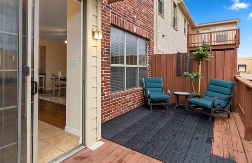 Lewisville House | Rare 3 Story Townhouse with Private Yard