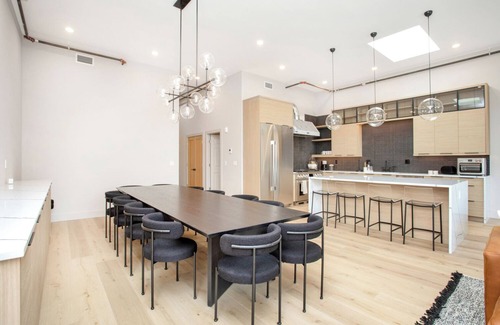 Walla Walla Condo | Rare DOWNTOWN Walla Walla Loft Apartment!