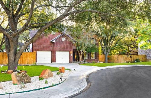 North Central Thousand Oaks House | RARE FIND! Heatd Pool Spa GameRoom Fall Special!