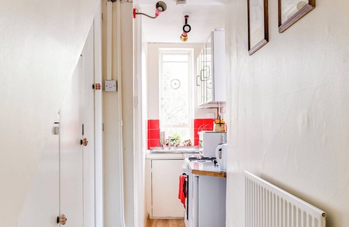 Primrose Hill Apartment | Rare find in Primrose Hill with Park Views