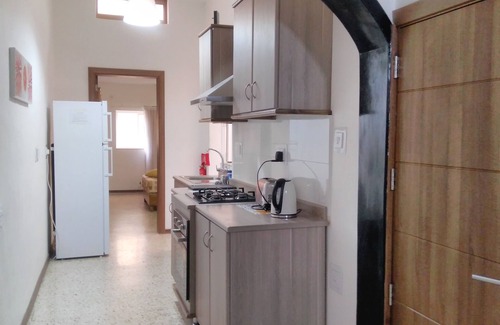 St. Julian's House | Rare find in St Julians - Town House for your Group - Central St Juliansn