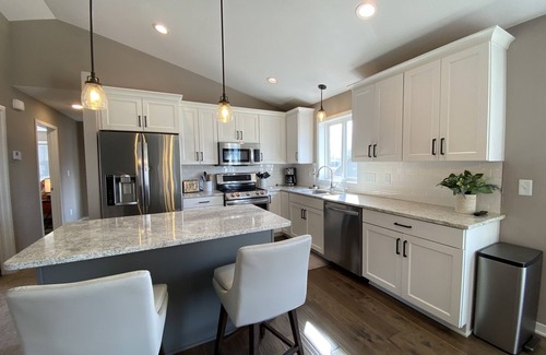 Rochester House | Rare Find on Ridgeline -Mayo 3mi