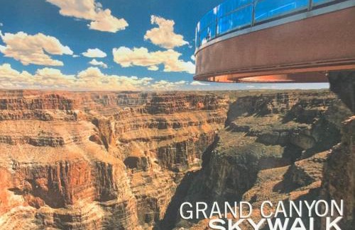 Meadview House | Rare four Bedroom MeadviewVacation Home - Grand Canyon West-Skywalk