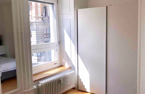Langstrasse Apartment | RARE GEM - Downtown 2-BR Apt with Big Terrace Diamond