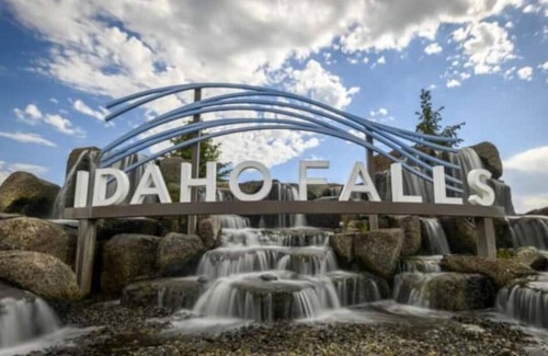 Idaho Falls Apartment | Rare Hidden Gem by Snake River