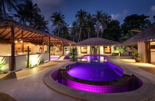 Hin Hong Villa | Rare Listing 13 Bedrooms, 3 villas, 3 swimming pools for up to 26 guests
