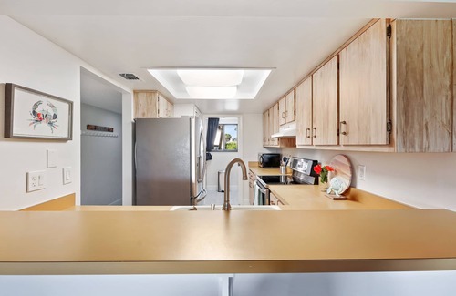 Chandler Park Condo | Rare Oceanfront Gem: 2BR Condo in Cape Canaveral