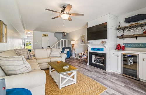 Selbyville House | Rare Open-Concept Mallard Lakes Townhome | Near Fenwick Beaches