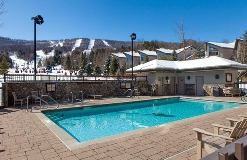 Windham House | Rare Ski-In/Ski-Out Townhome! Windham Mountain at your back door!