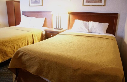 Hopelawn Hotel | Raritan Hotel