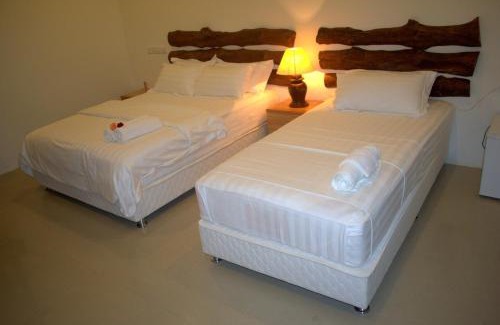 Rasdhoo House | Ras Rana Lodge