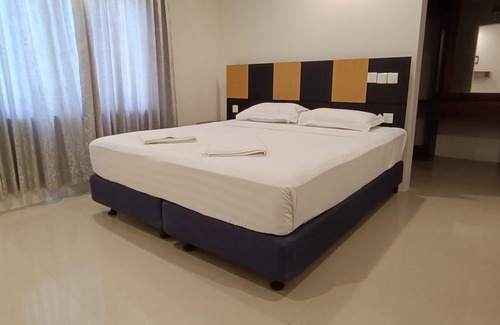 Rasdhoo House | Ras Rana Lodge