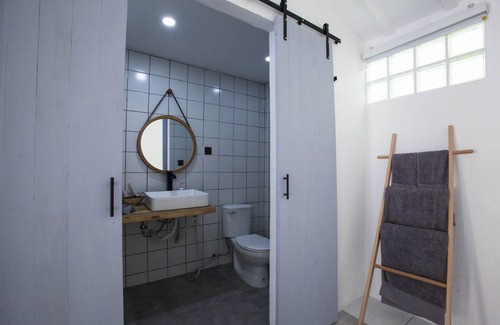 Ratchadaphisek House | Ratchada Retreat - Boutique homestay/MRT/Train Night Market