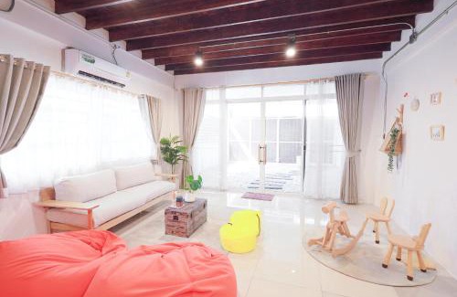 Ratchadaphisek Villa | Ratchada Retreat Villa 2
