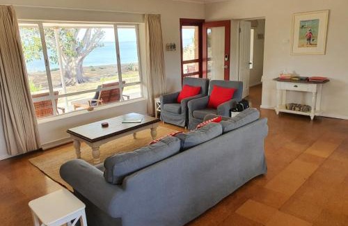 Pelican Lagoon House | Ratcliff Cottage