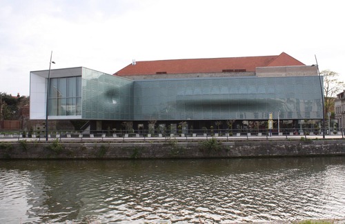 Calais House | Rated 3-star Meublé Tourisme near the center.