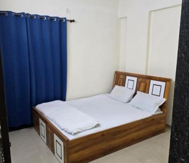 Ramnagar Hotel | Ratnaa Sagrav Guest House