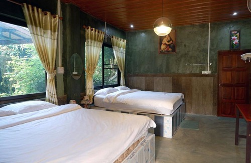 Mae Fa Luang Hotel | Rattikanchana Resort