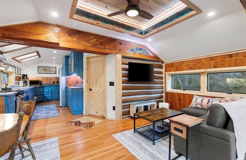Missoula House | Rattlesnake Wilderness Cabin