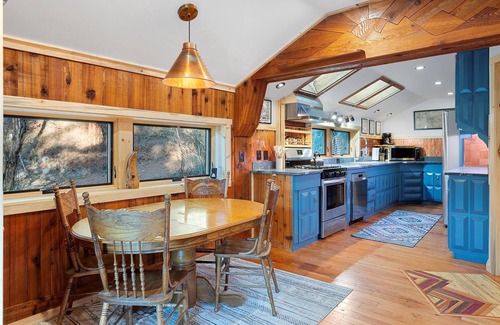 Missoula House | Rattlesnake Wilderness Cabin