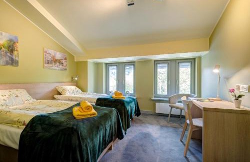Oliwa Bed & Breakfast | Ratusz B&B