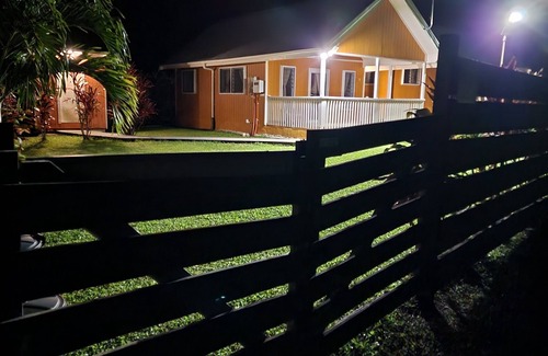 Tapere of Titikaveka House | Raukura holiday homes 2 w/free unlimited wifi, a/c, easy beach access.