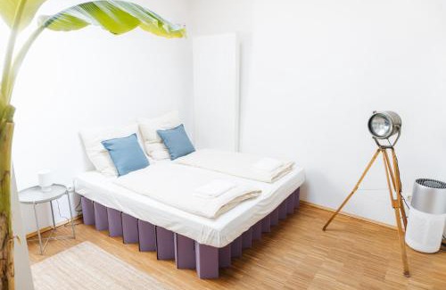 City Centre Regensburg Apartment | raum life - Quartier 10 - Gemeinsam zentral wohnen auf 300qm - Parkplätze