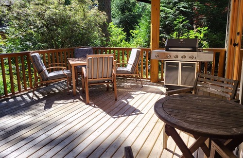 Lindell Beach Cottage | Raven Nest Cottage