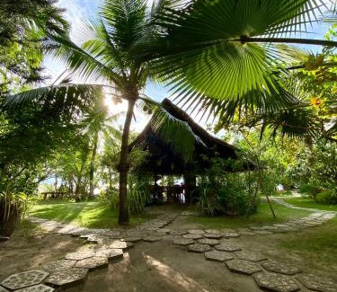 Moalboal Resort | Ravenala Beach Bungalows