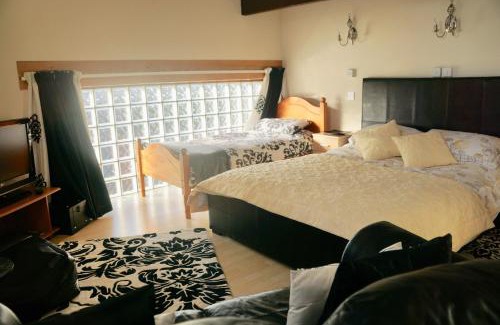Marsh Lane Bed & Breakfast | Ravencar Farm B&B