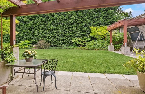 Ravenna Apartment | Ravenna Retreat - Free Parking - 1GBPS Fiber WIFI - Near UW