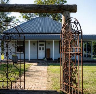 Eccleston House | Ravenscroft Cottage