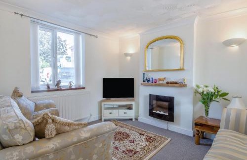 Pipe Gate House | Ravensmere Villa