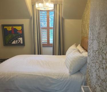 Tillicoultry Bed & Breakfast | Ravenswood Guest House