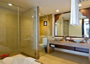 Na Chom Thian Resort | Ravindra Beach Resort & Spa - SHA Extra Plus