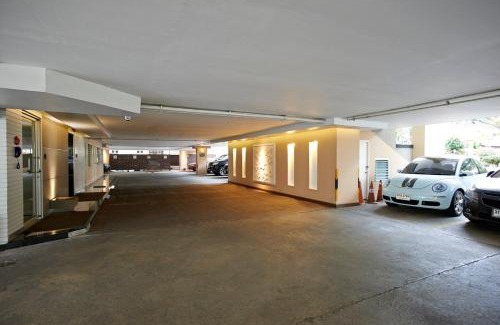 Lat Yao Apartment | Ravipha Residences