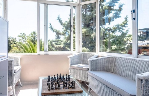 Kucukcekmece Apartment | Ravishing Flat with Nature View in Florya